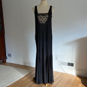 Studio Collection Elegant Black Nightgown